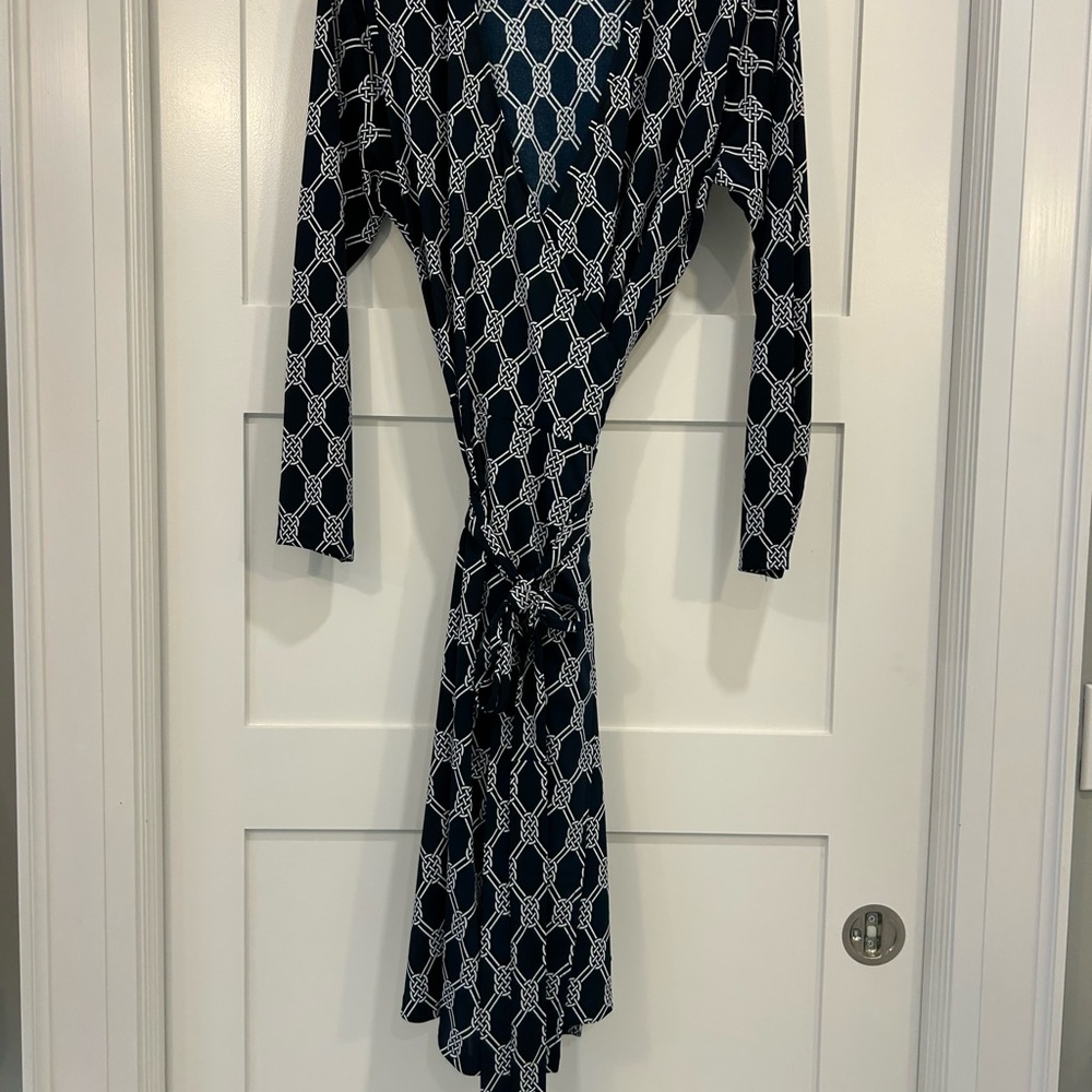 Jones New York Navy and White Wrap Dress Long Sleeve